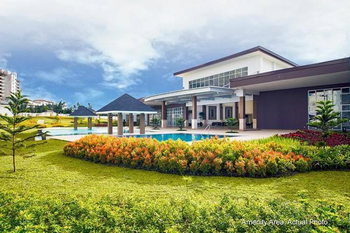 Smdc Tagaytay Taal Lake Condo Cook Netflix No Balcony No Free Parking Tagaytay City Exteriör bild